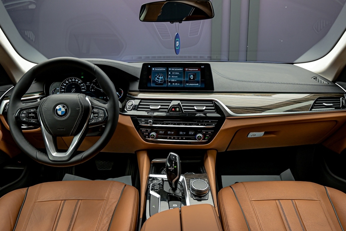 BMW 5 Series 525d2018 5/14