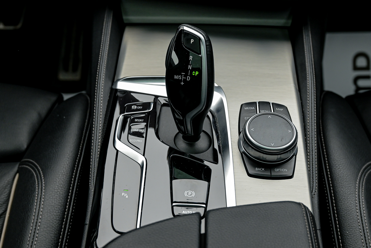 BMW 5 Series 520d2021 11/14