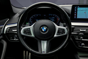 BMW 5 Series 520d2021 9/14