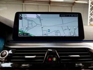 BMW 5 Series 530e2022 9/9