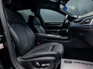 BMW 7 series 2020 6/17