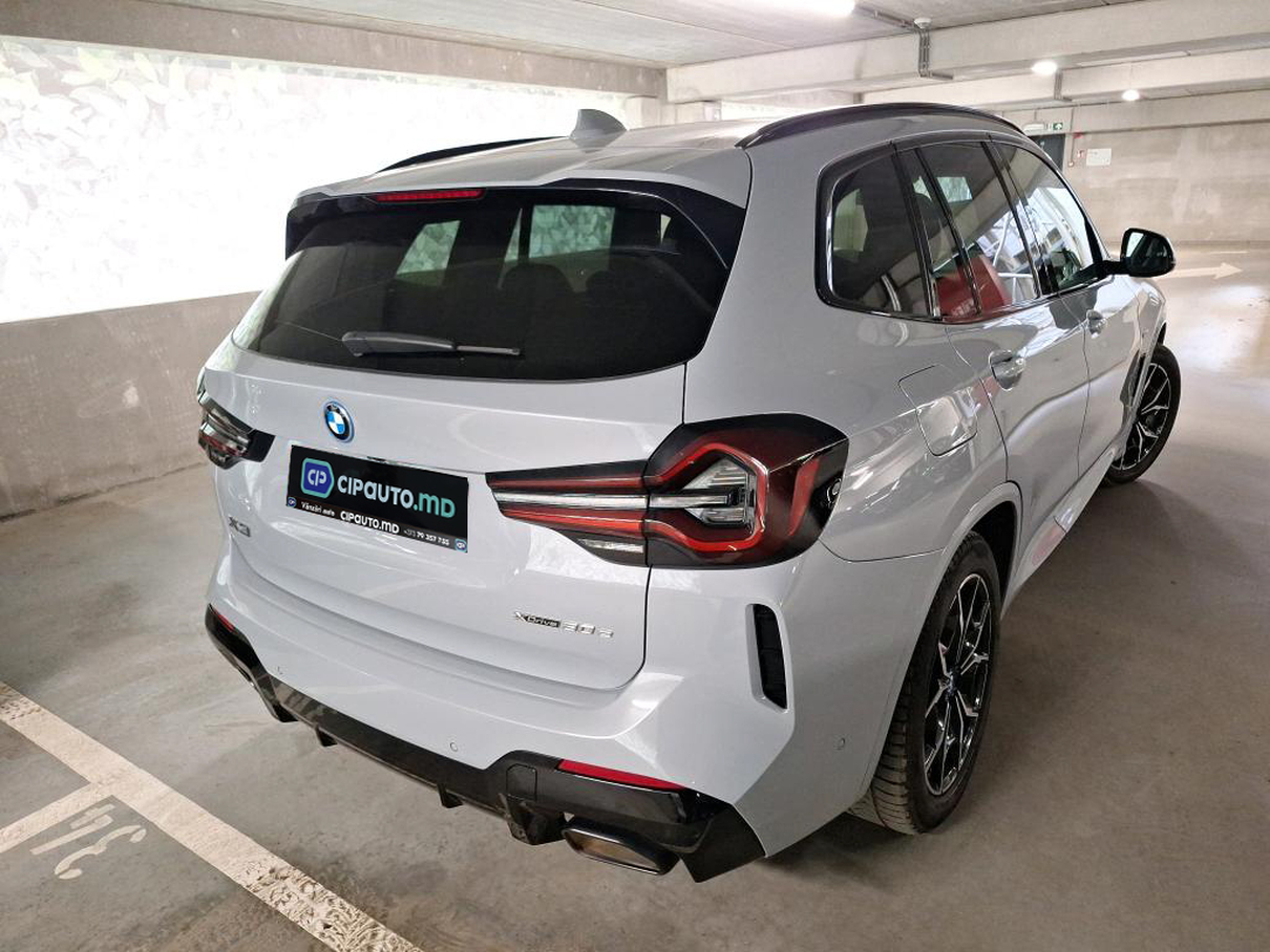 BMW X3 30e2021 2/5