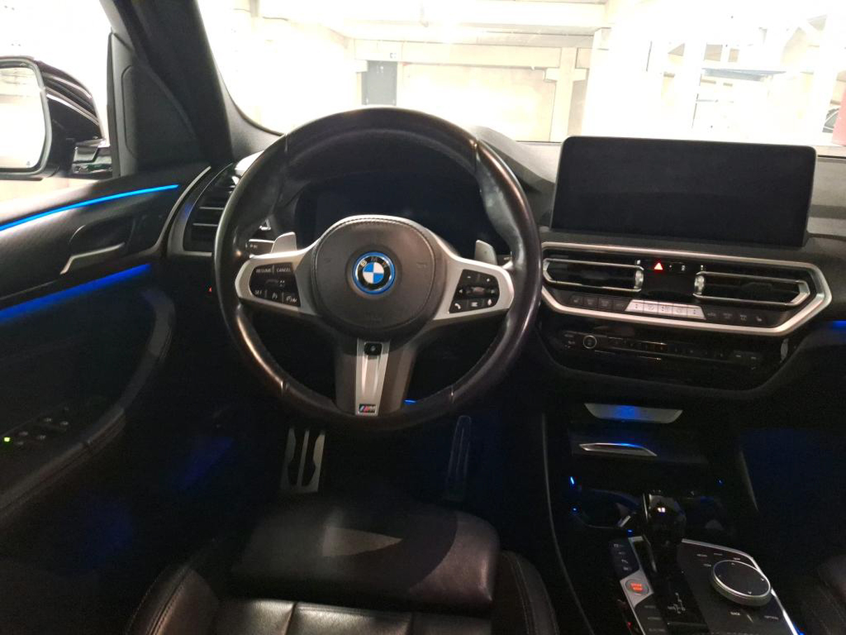 BMW X3 30e2021 4/5