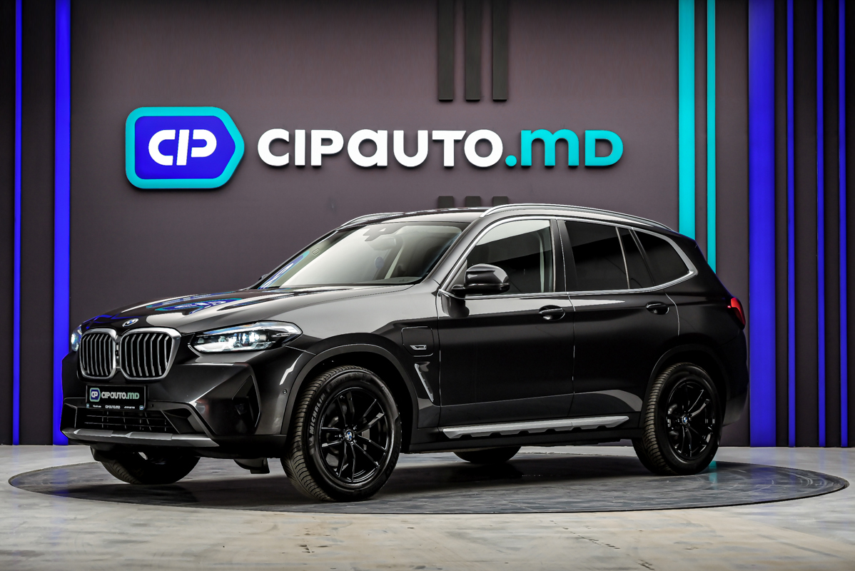 BMW X3 2022 - 118 000 km - Plug-in Hybrid - Automată
