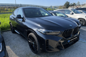 BMW X6 40i2024 3/6