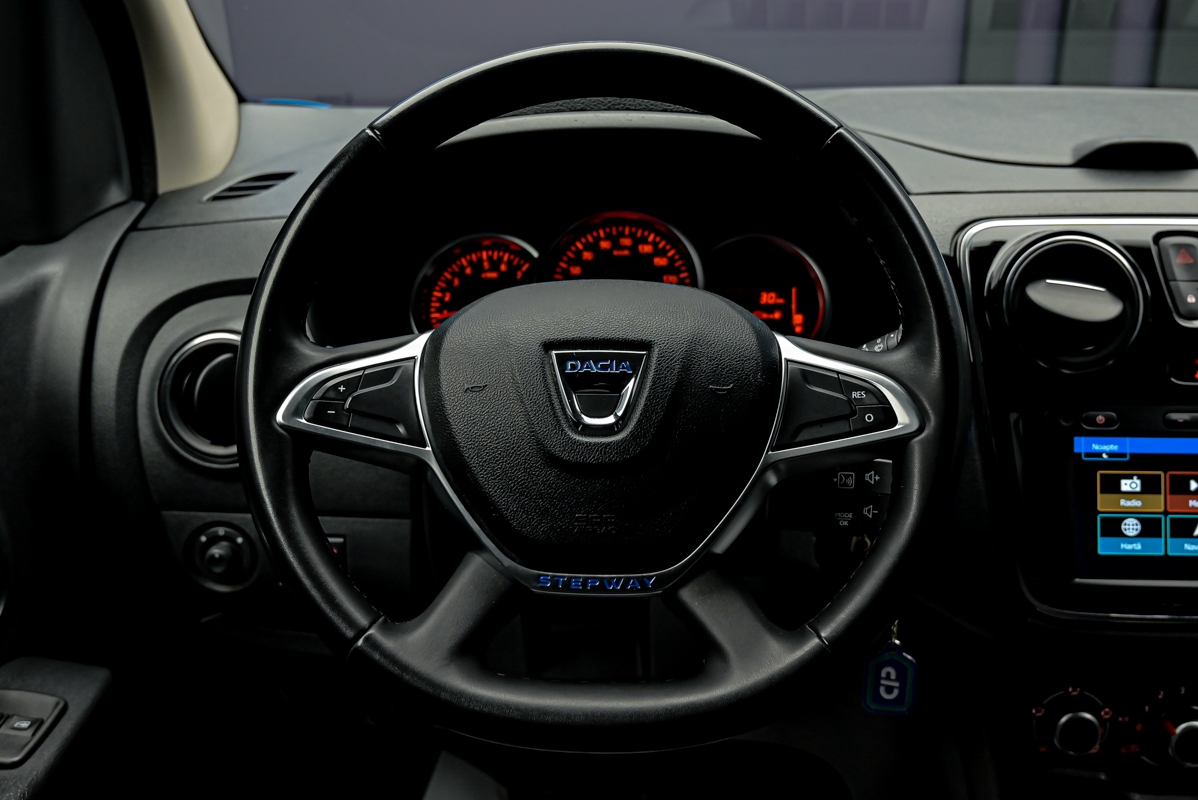 Dacia Lodgy 2019 12/13