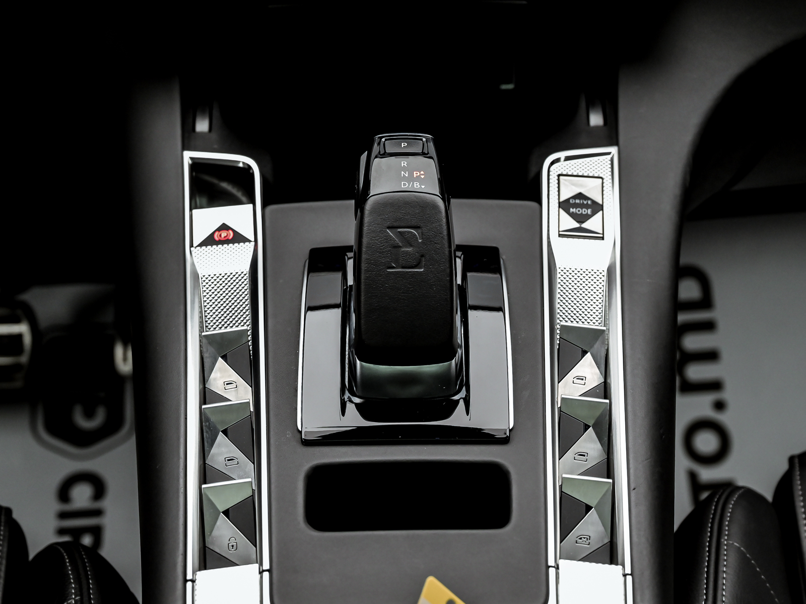 DS_Automobiles DS 7 Crossback 2020 11/15