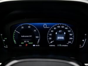 Honda CR-V 2023 8/17