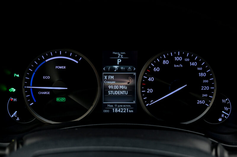 Lexus NX 300h2016 8/14