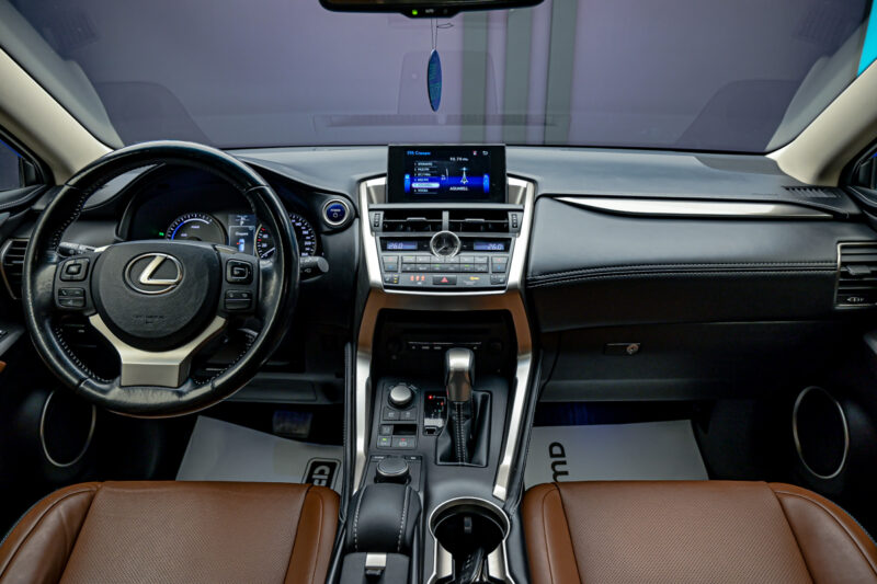 Lexus NX 300h2017 5/15