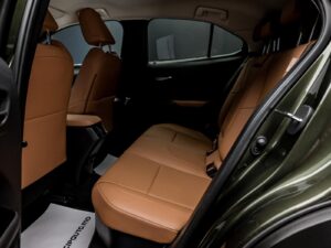 Lexus UX 250h 2020 7/15