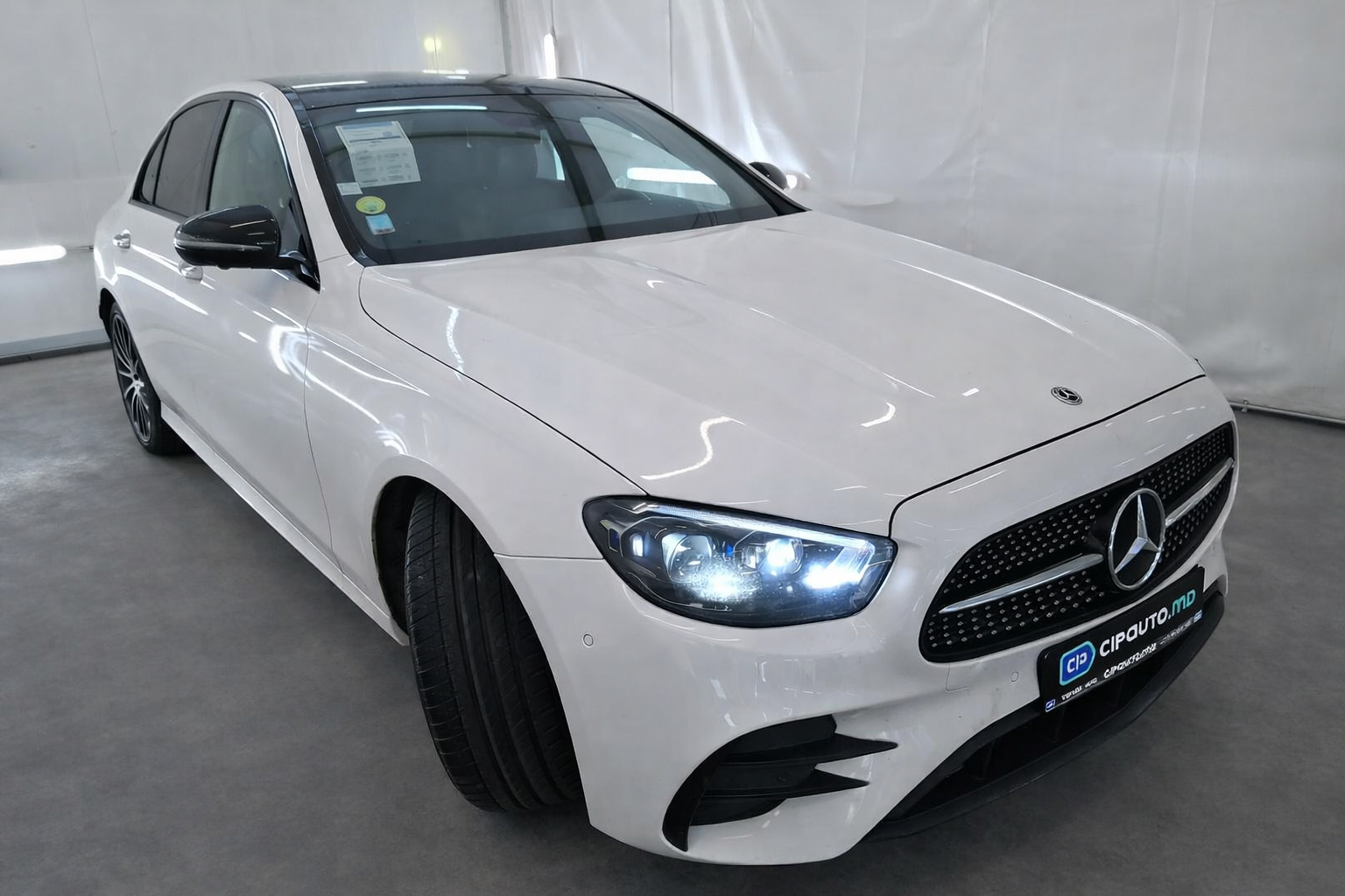 Mercedes-Benz E-Class 2020 4/9