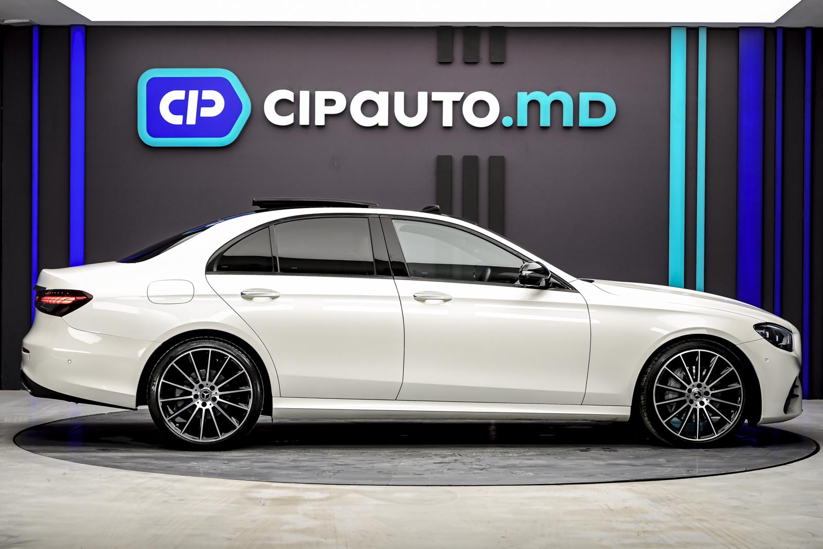 Mercedes-Benz E-Class 2020 21/84