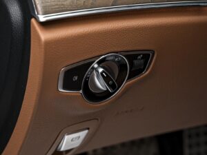 Mercedes-Benz E-Class 2020 47/84