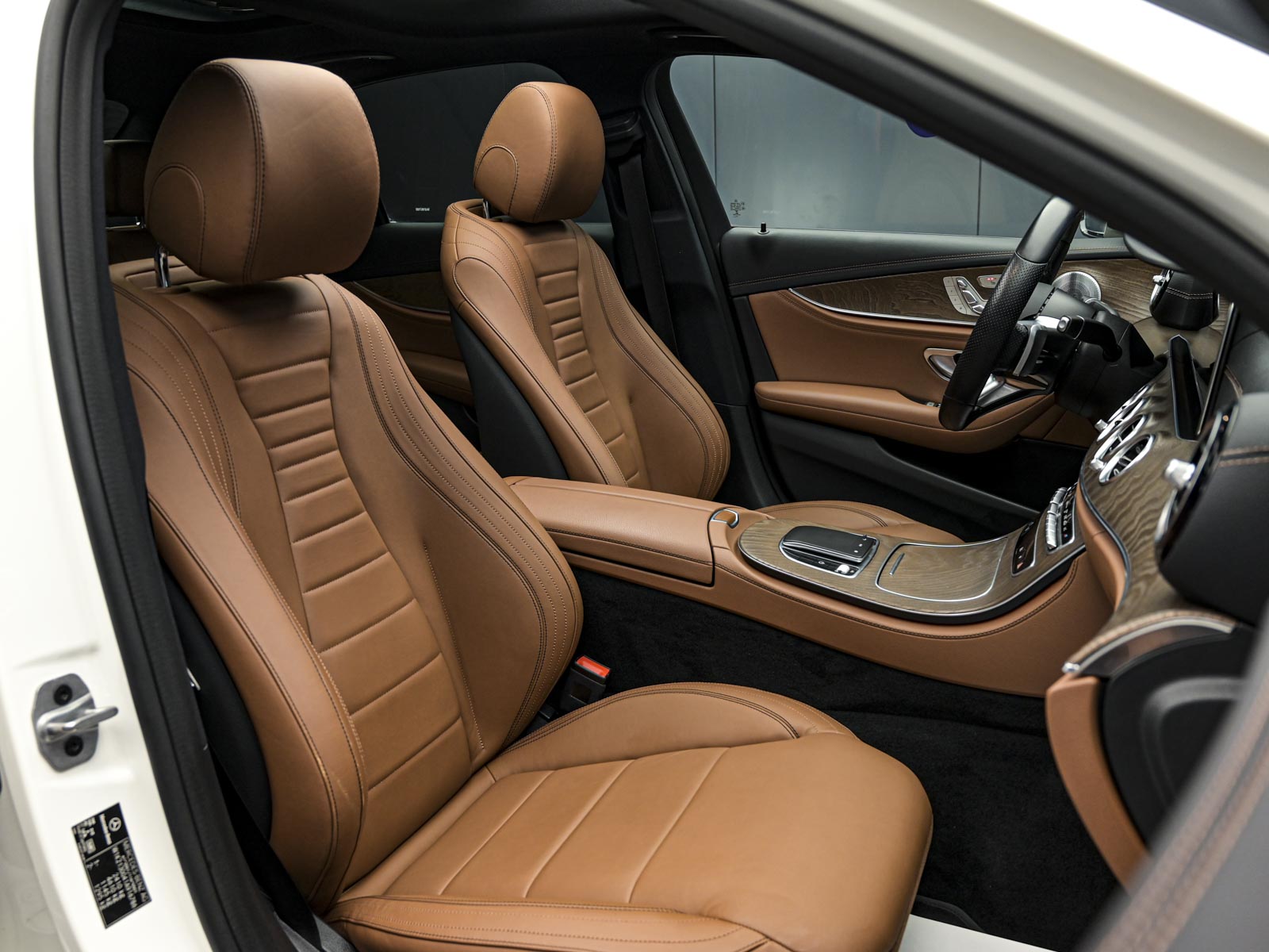 Mercedes-Benz E-Class 2020 51/84