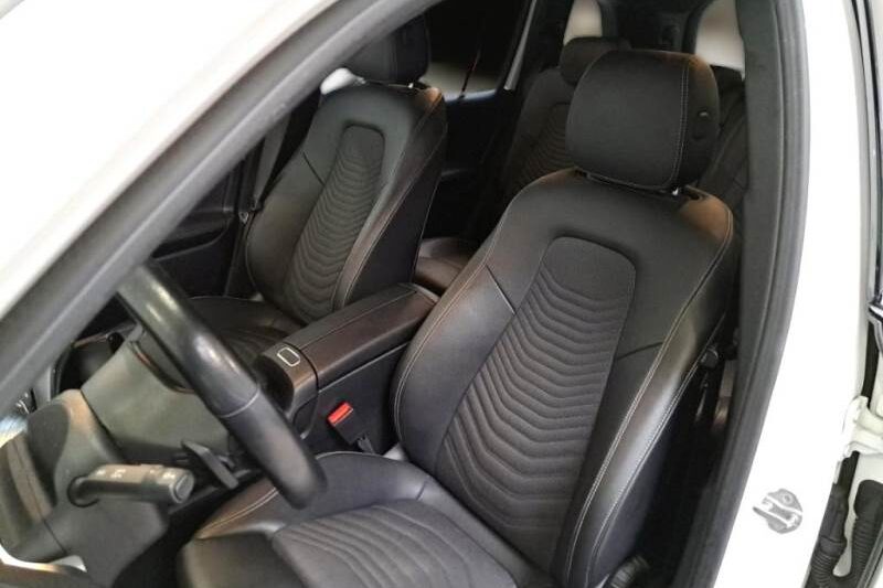 Mercedes-Benz GLB 2021 5/10