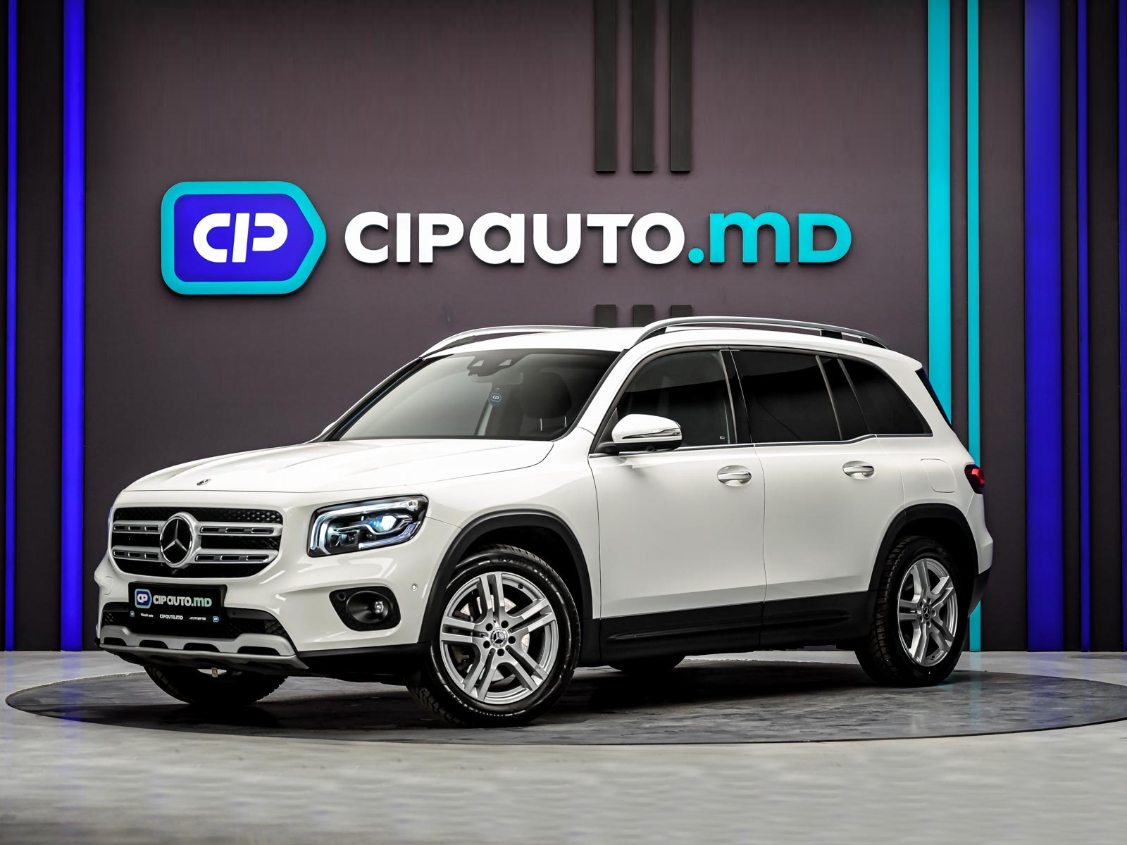 Mercedes-Benz GLB 2021 1/14