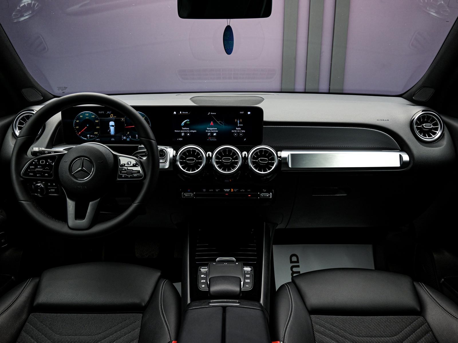 Mercedes-Benz GLB 2021 5/14