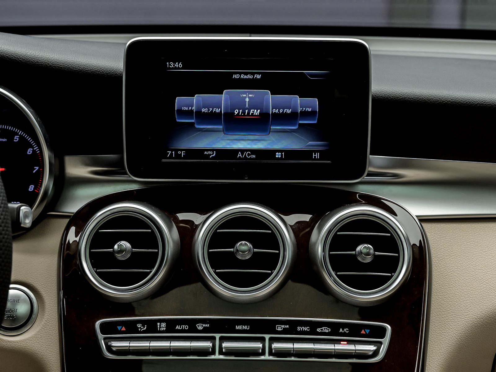 Mercedes-Benz GLC 2016 10/14