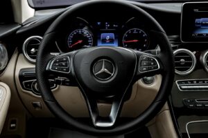 Mercedes-Benz GLC 2016 9/14