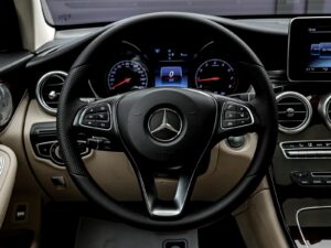 Mercedes-Benz GLC 2016 9/14