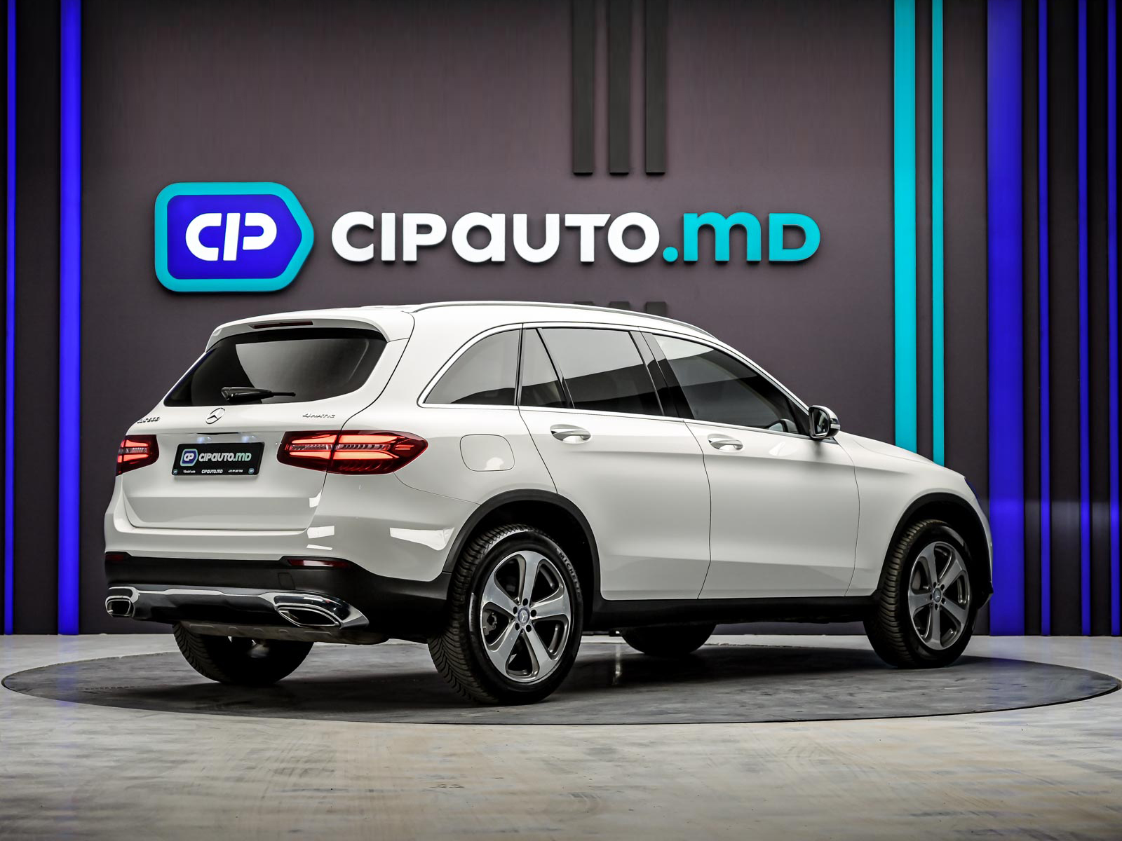 Mercedes-Benz GLC 2016 3/14