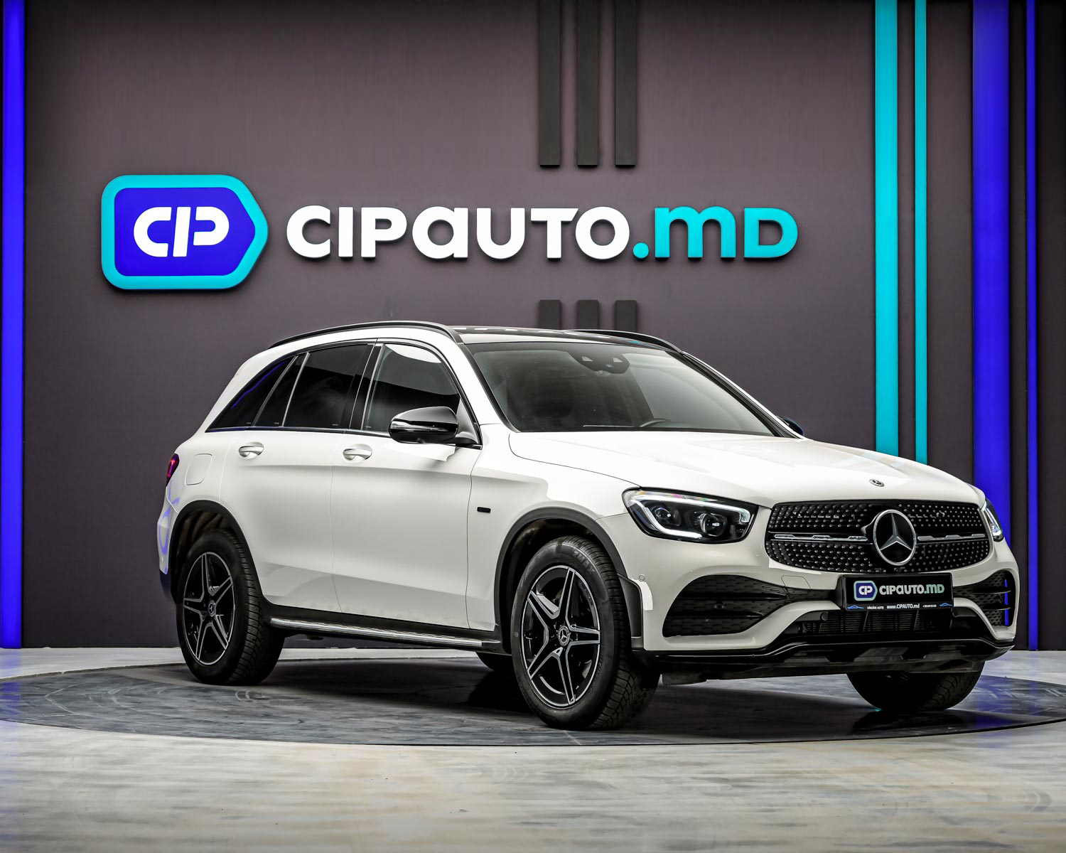 Mercedes-Benz GLC 300de2021 4/17