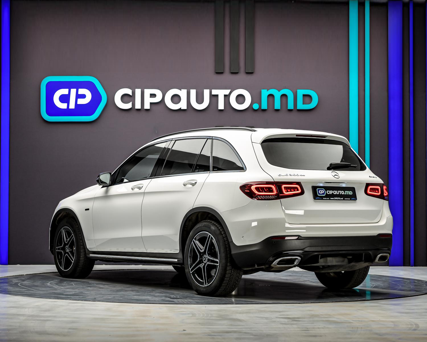 Mercedes-Benz GLC 300de2021 2/17