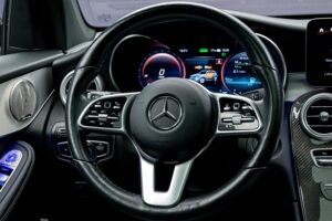 Mercedes-Benz GLC 300de2021 9/17