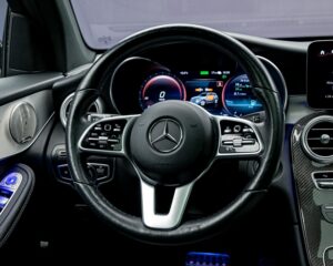 Mercedes-Benz GLC 300de2021 9/17