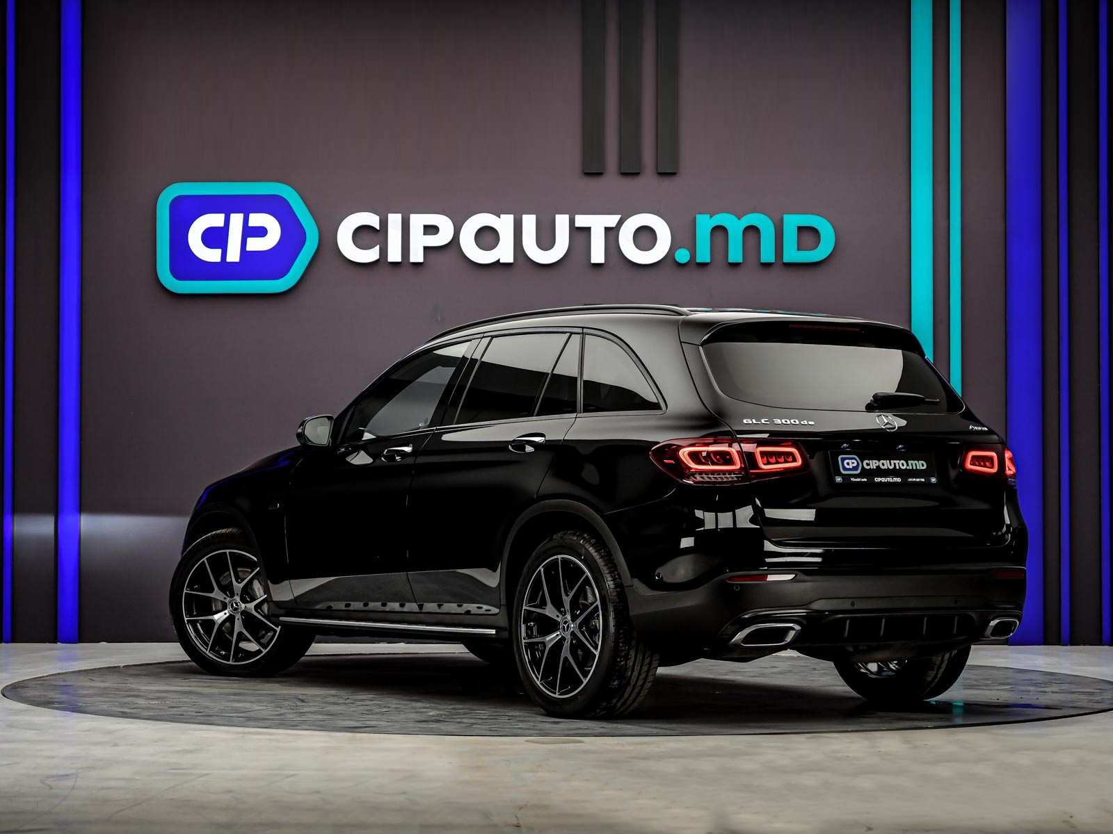 Mercedes-Benz GLC 300de2021 2/14