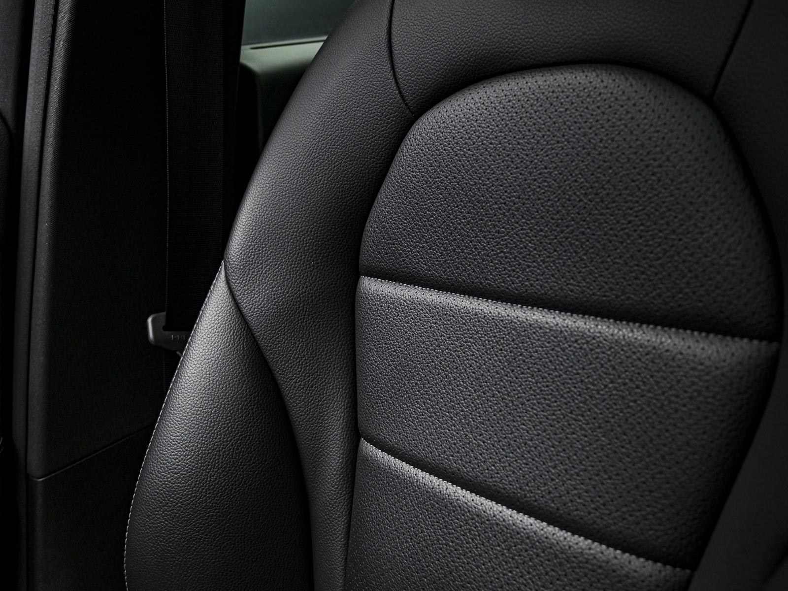 Mercedes-Benz GLC 2021 84/86