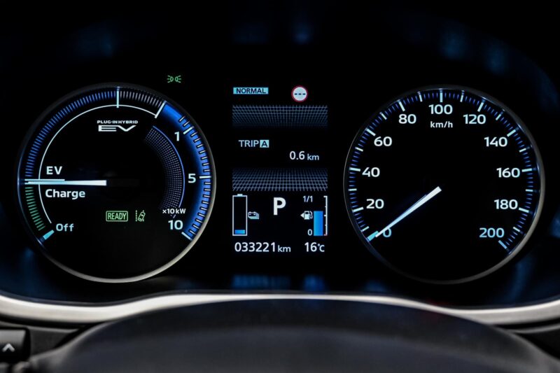 Mitsubishi Eclipse Cross 2022 8/13