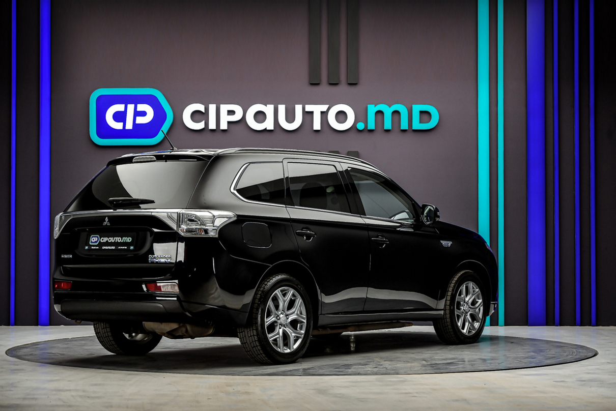 Mitsubishi Outlander 2013 3/14
