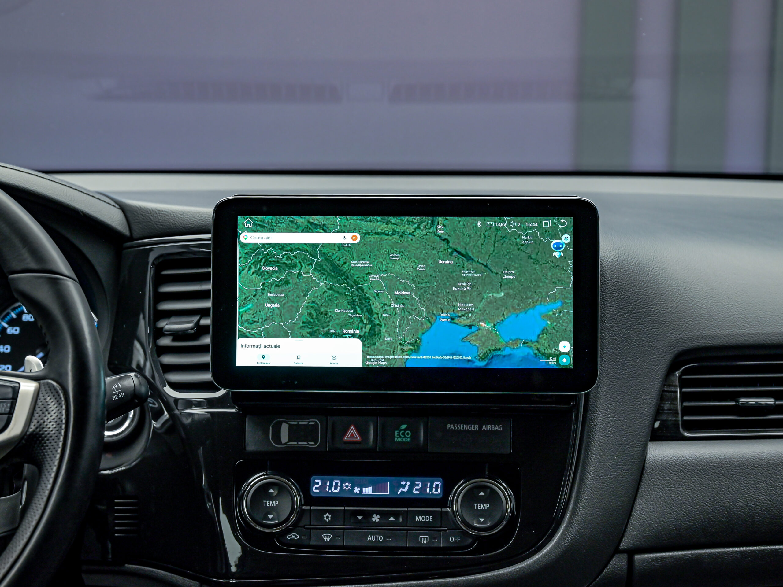 Mitsubishi Outlander 2015 10/14