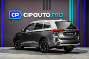 Mitsubishi Outlander 2015 2/14
