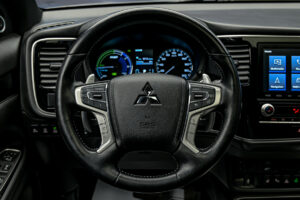 Mitsubishi Outlander 2020 9/14