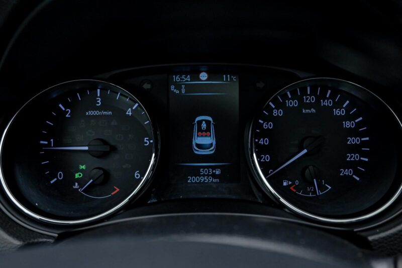 Nissan Qashqai 2017 8/14