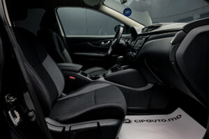 Nissan Qashqai 2021 6/13