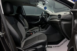 Opel Grandland X 2019 6/13