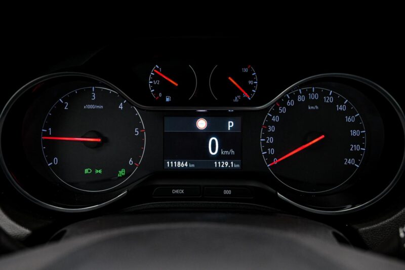 Opel Grandland X 2019 8/16