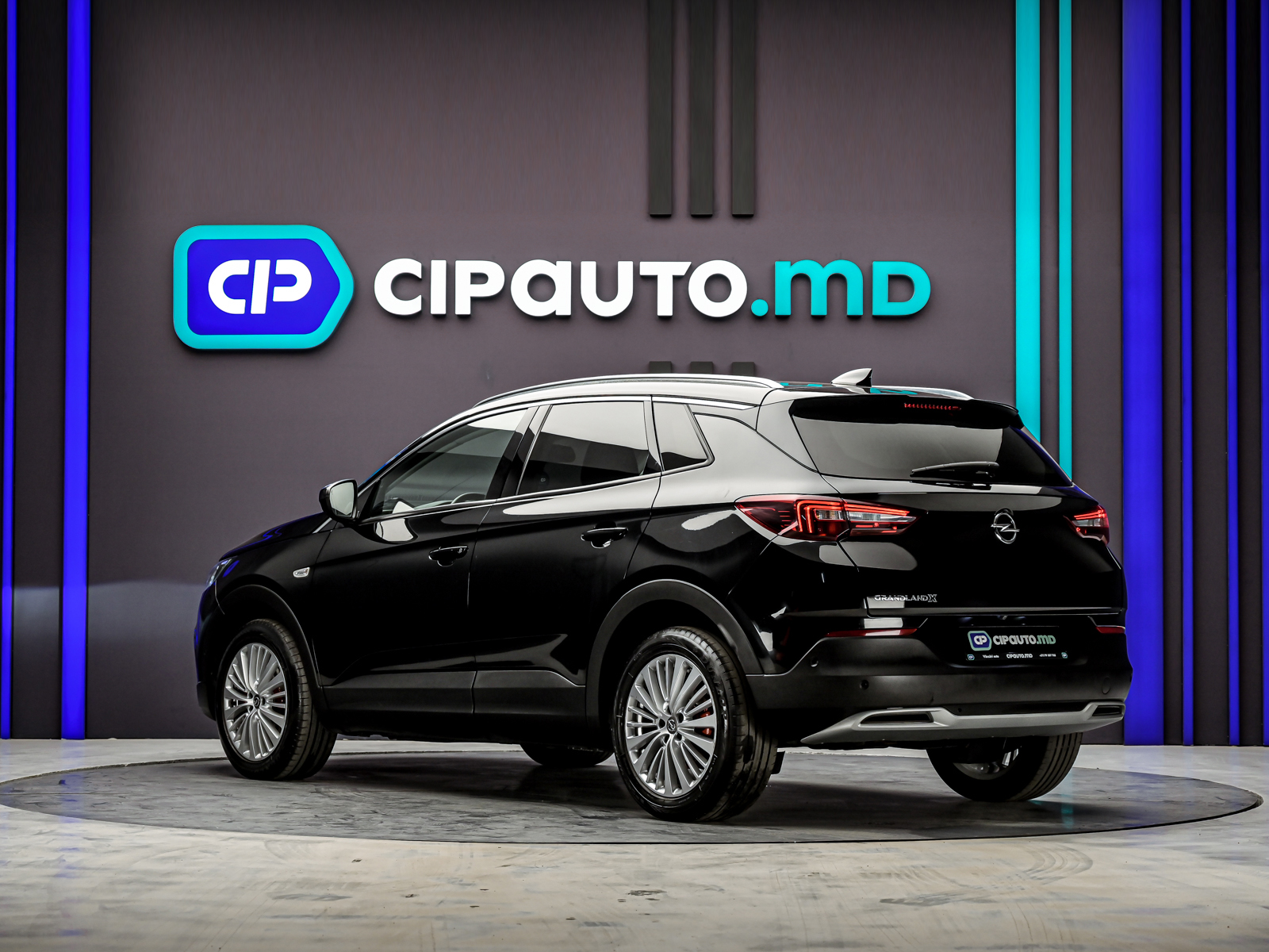 Opel Grandland X 2020 2/15