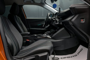 Peugeot 2008 2021 6/14