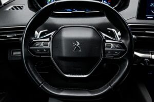 Peugeot 3008 2018 9/14