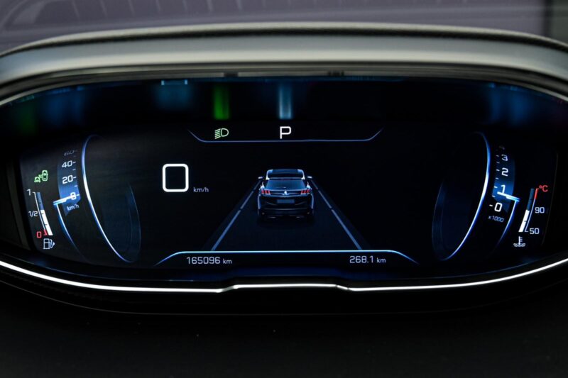 Peugeot 3008 2018 8/14