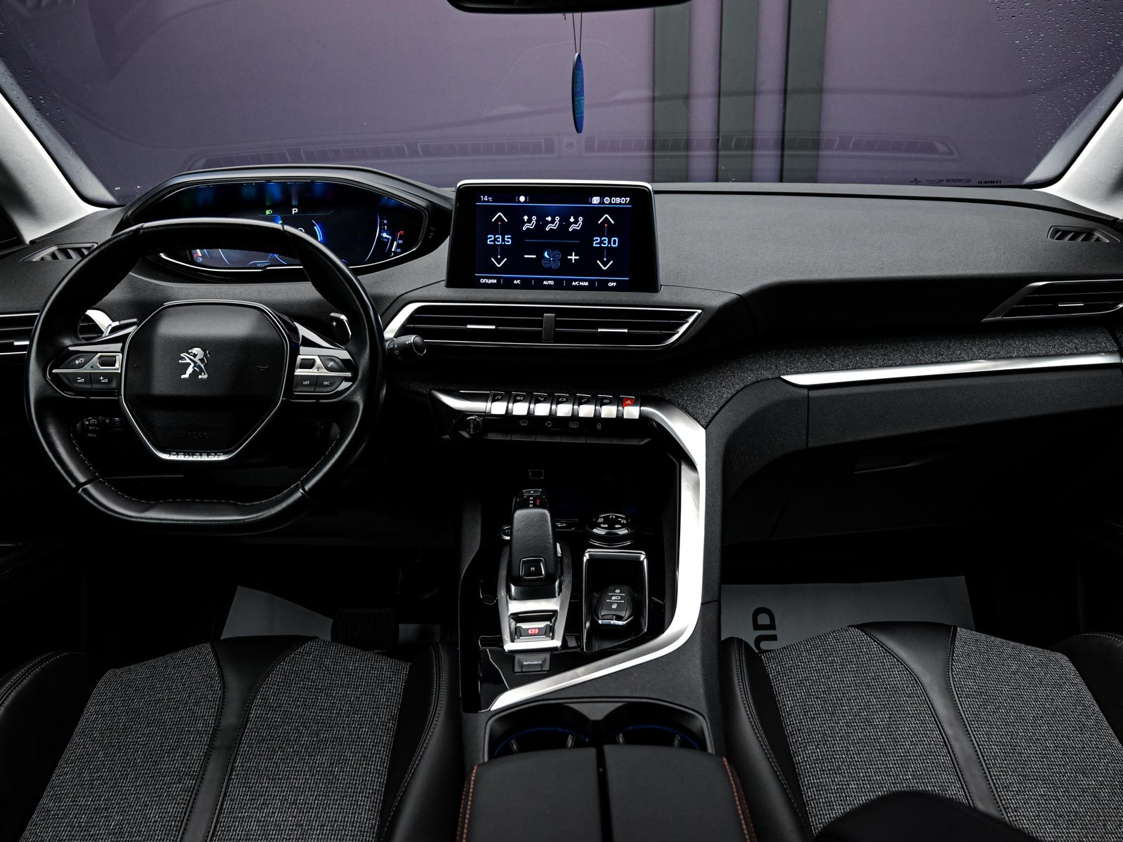 Peugeot 3008 2018 5/14