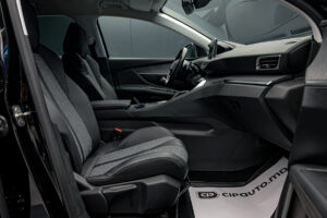 Peugeot 3008 2019 6/13