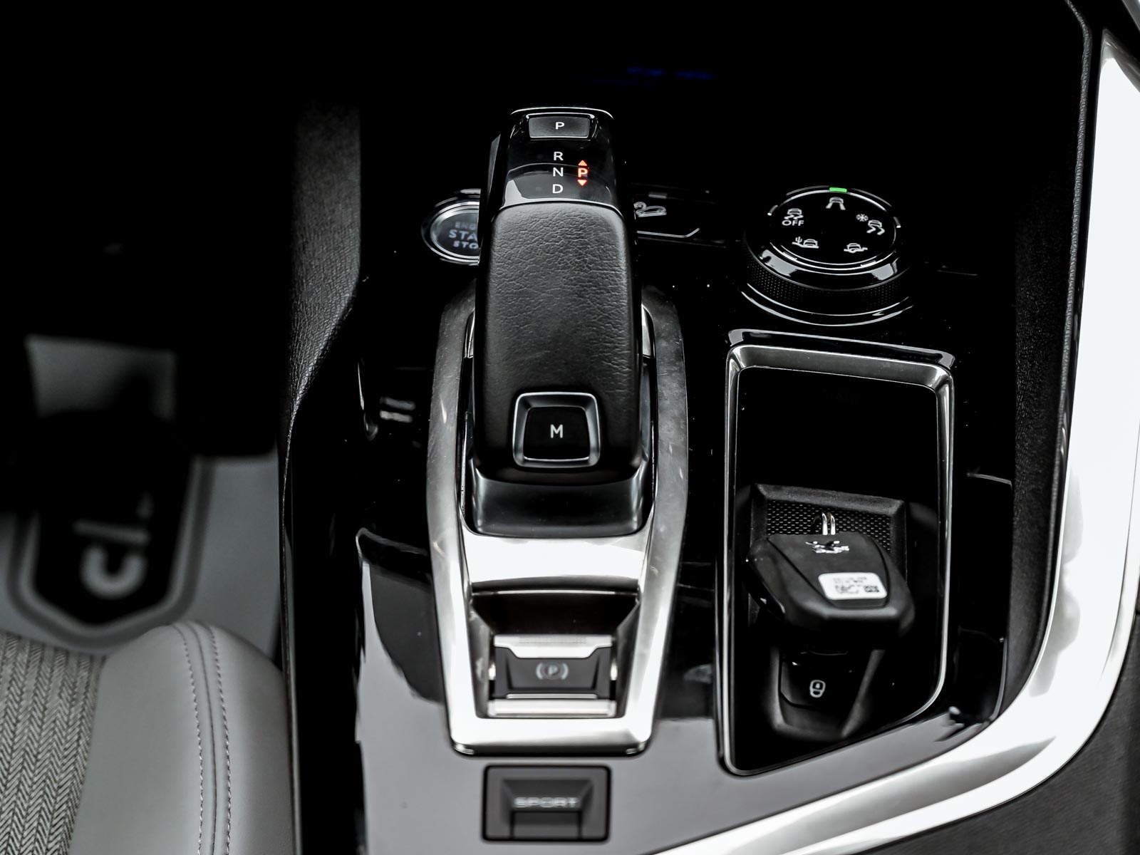 Peugeot 3008 2019 11/14