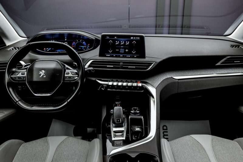 Peugeot 3008 2019 5/14