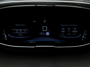 Peugeot 3008 2019 8/14